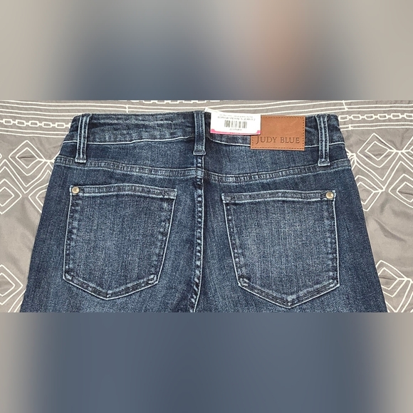 Judy Blue Midrise Tummy Control Straight Leg Jeans Size 5/27 Petite - Picture 6 of 9
